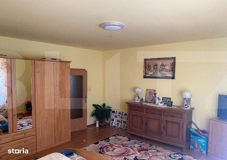 Casă cu 4 camere cu Teren 1760 Mp în Utvin
