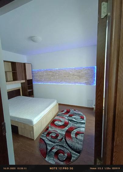 Apartament cu 2 camere semidecomandat în Republicii