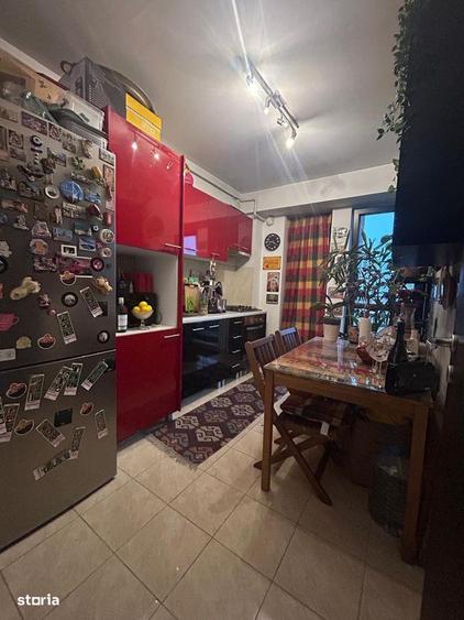 Apartament cu 2 camere decomandat în Central — fotografia 1