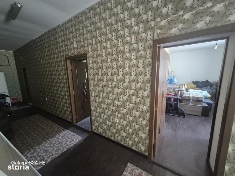 Casă cu 4 camere în Ștefan cel Mare