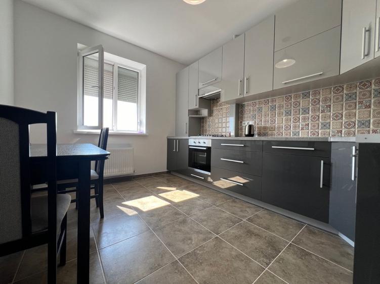 Apartament cu 2 camere de inchiriat in zona Salaj - 2