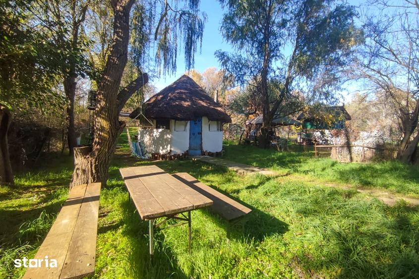 Casă cu 7 camere cu Teren 938 Mp în Chilia Veche