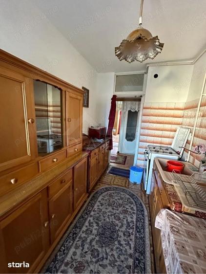 Apartament cu 3 camere în Unirii