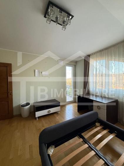 Casă individuală cu 4 camere cu Canalizare în Sâncraiu de Mureș