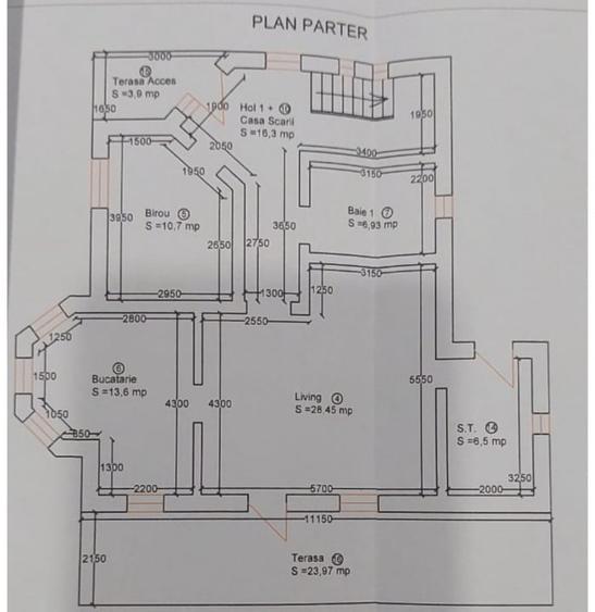 Casă individuală cu 5 camere cu Canalizare în Peciu Nou