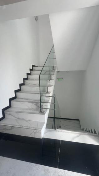 Apartament cu 2 camere decomandat în Pipera