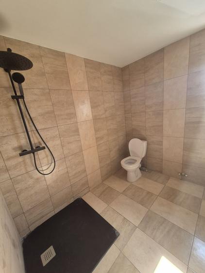 Casă cu 4 camere cu Teren 936 Mp în Sântimbru