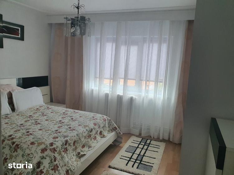 Apartament 2 camere, zona 1 Mai Est, etaj 4 din 4 - 3