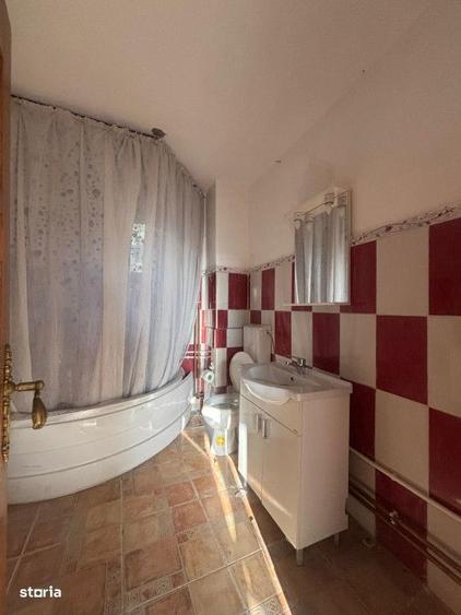 Casa D+P+M, Grosi, cu teren aferent 7 ari, necesita renovare - 15