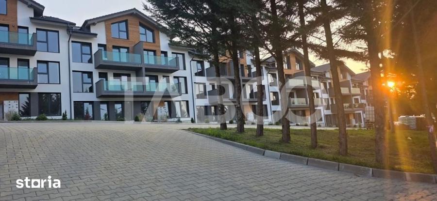 Apartament cu 3 camere decomandat în Cristian