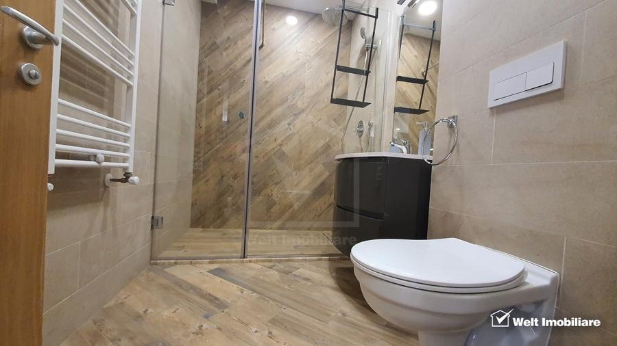 Apartament cu 2 camere semidecomandat, mobilat în Central