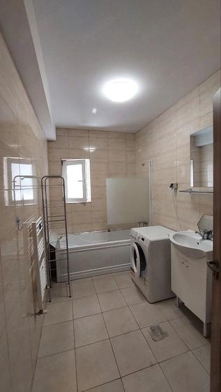 Apartament cu 2 camere decomandat în Florești