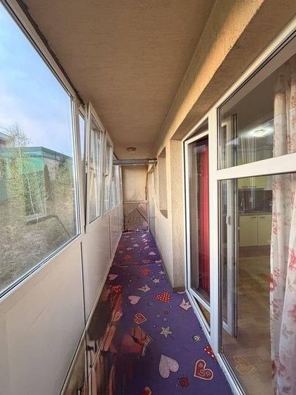 Apartament cu 2 camere decomandat în Dâmbul Rotund