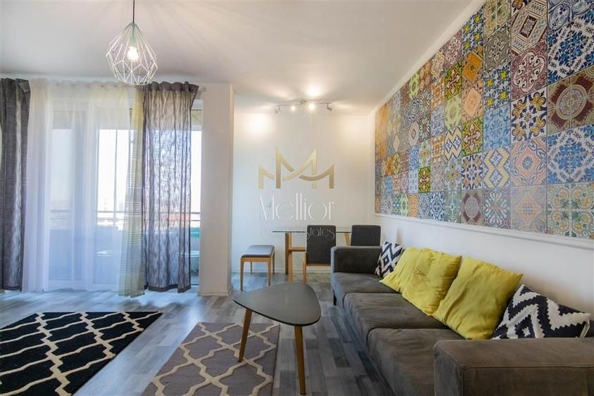 Apartament cu 3 camere semidecomandat în Andrei Mureșanu