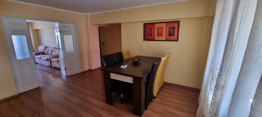 Apartament cu 4 camere în Central