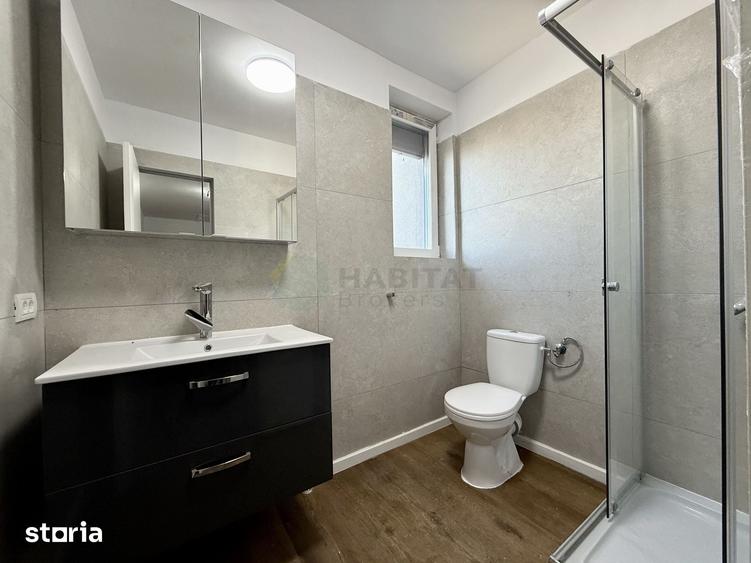 Casă cu 4 camere cu Teren 250 Mp în Tunari