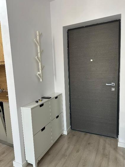 Apartament cu 2 camere semidecomandat în Băneasa