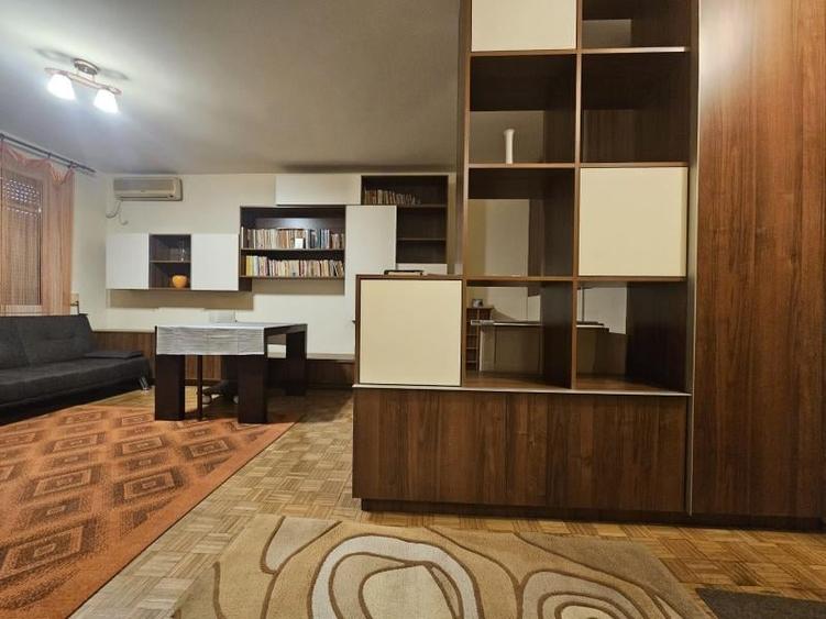Apartament cu 2 camere decomandat, mobilat în Sala Palatului