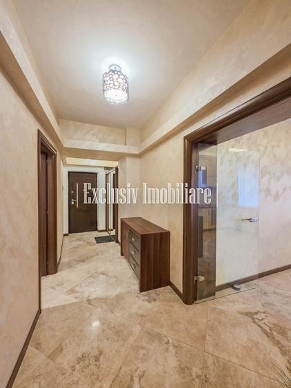 Apartament cu 2 camere decomandat, mobilat în Faleza Nord