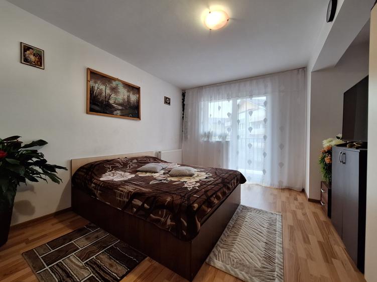 Apartament cu 3 camere, 57 mp, 2 balcoane, zona Florilor - 5