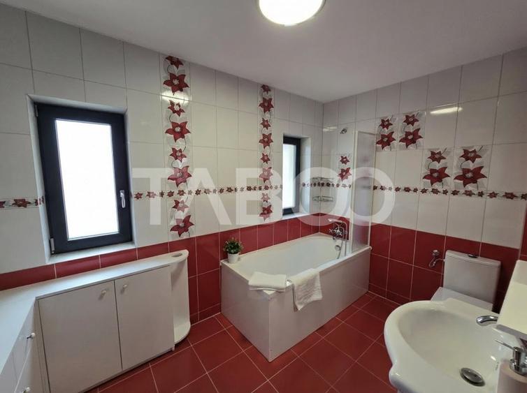 Casă cu 4 camere cu Canalizare în Arhitecților - Calea Cisnădiei