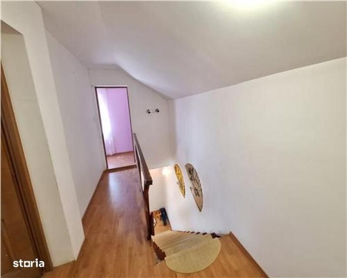 Casă cu 3 camere în Lilieci