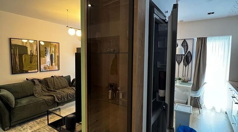 Apartament cu 2 camere semidecomandat în Barbu Văcărescu