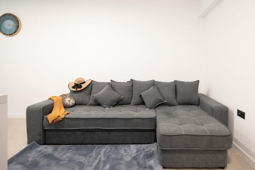 Apartament cu 2 camere decomandat în Mamaia-Sat