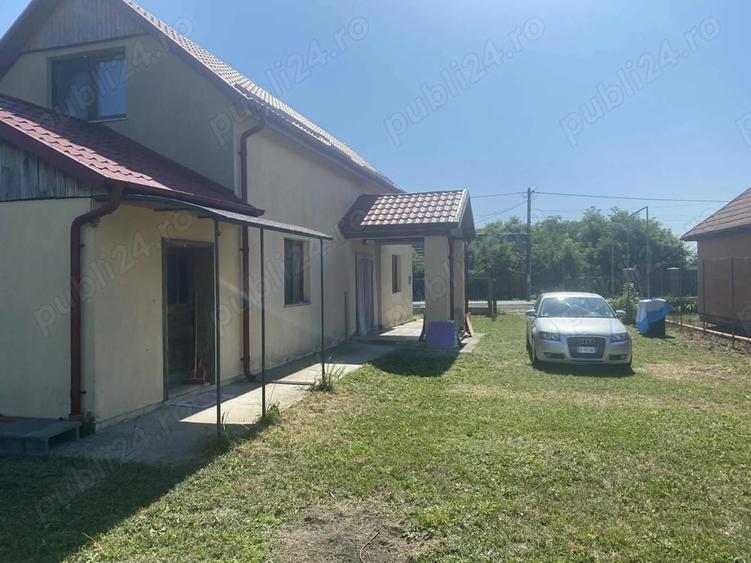 Casă cu 3 camere cu Teren 89 Mp în Central