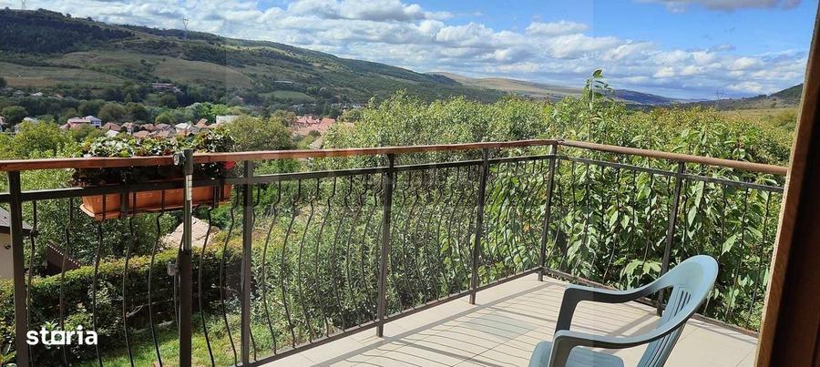 Duplex cu 6 camere cu Canalizare în Baciu