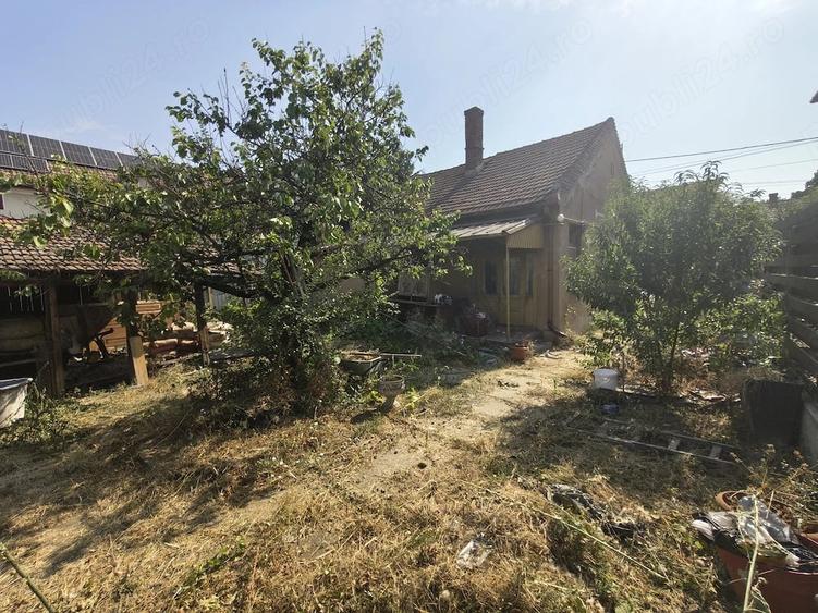 Teren de 828 mp, în Pârneava