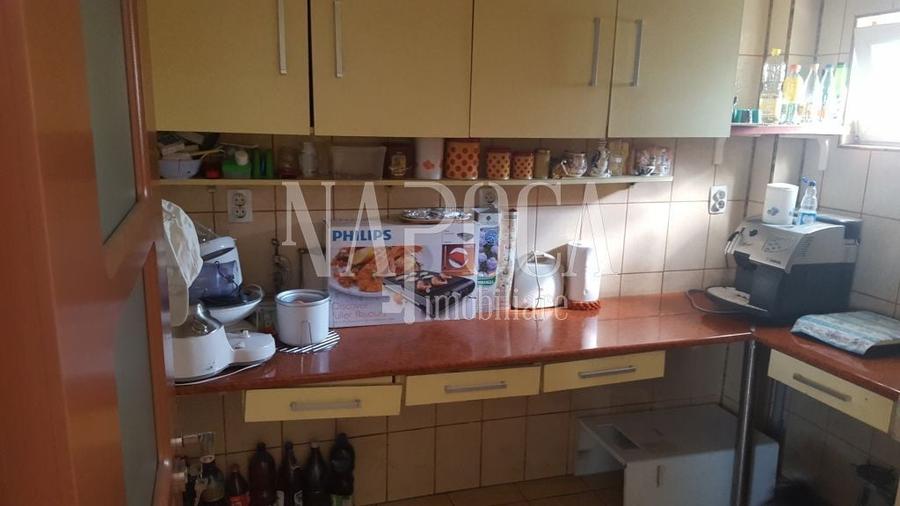 Casă individuală cu 5 camere cu Canalizare în Dâmbul Rotund
