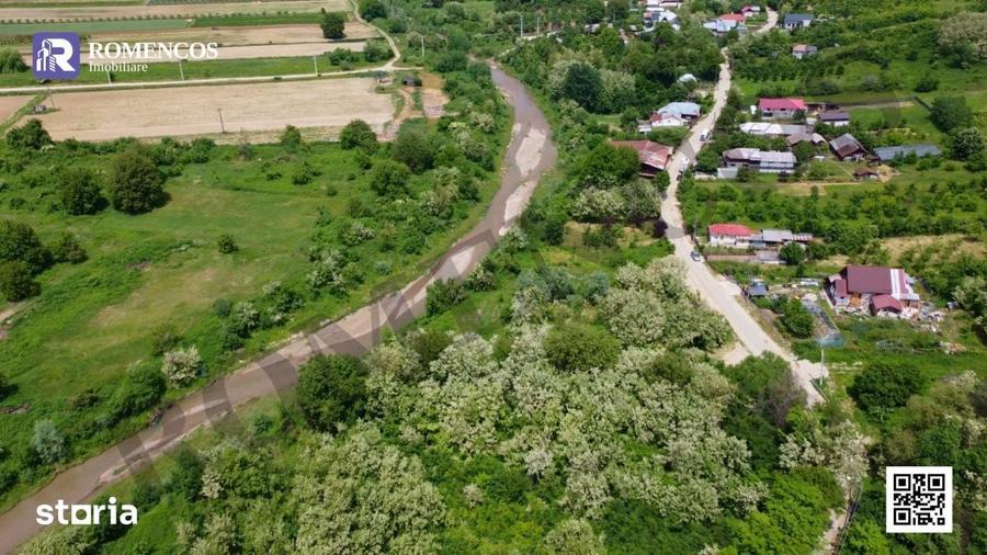 Casă cu 6 camere cu Teren 1334 Mp în Central
