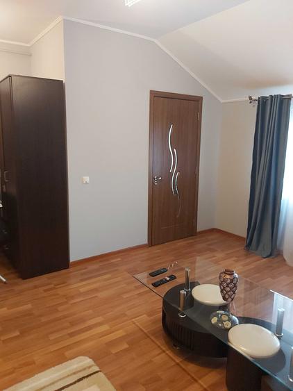Garsonieră decomandată, mobilată în Alfa