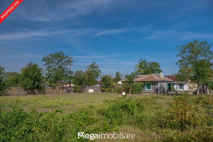 Casă individuală cu 4 camere cu Teren 2106 Mp în Potârnichea