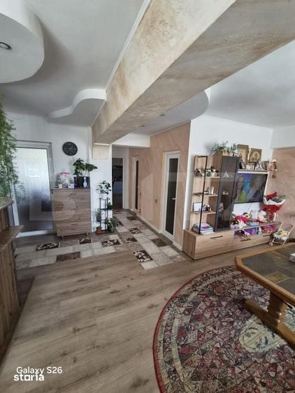 Apartament cu 3 camere decomandat în Burdujeni
