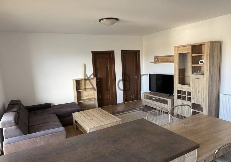 Apartament cu 3 camere semidecomandat în Gheorgheni