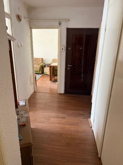 Apartament cu 2 camere decomandat, mobilat în Cantacuzino