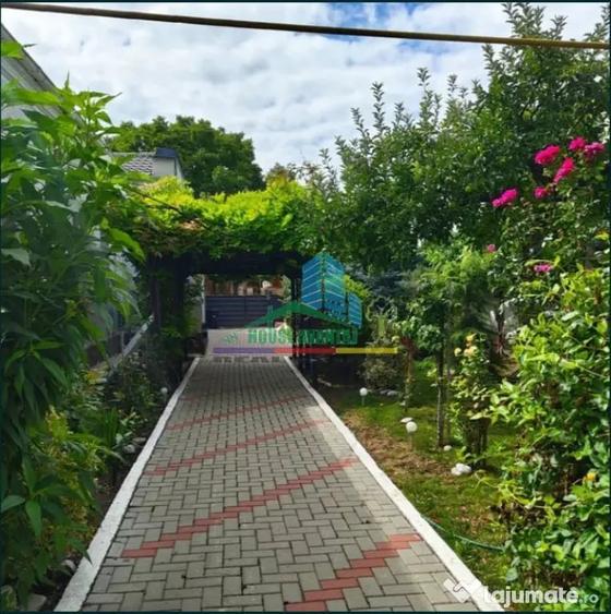Casă cu 6 camere cu Teren 880 Mp în Ultracentral