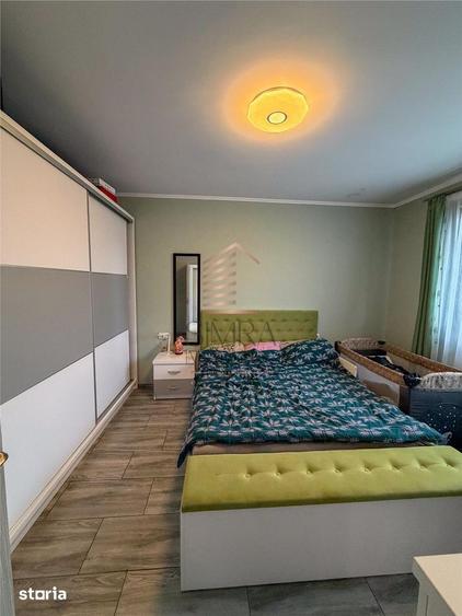 Casă cu 5 camere cu Teren 300 Mp în Sântandrei