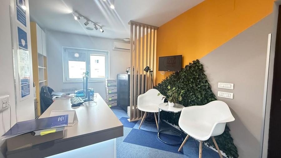 Apartament cu 3 camere decomandat, mobilat în Alba Iulia