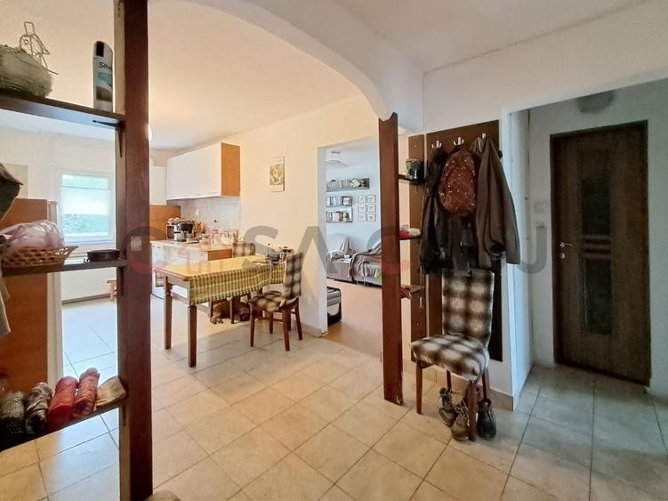 Apartament cu 4 camere decomandat, mobilat în Mănăștur