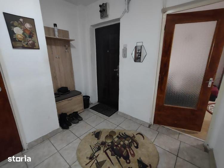 Apartament cu 2 camere în Florilor