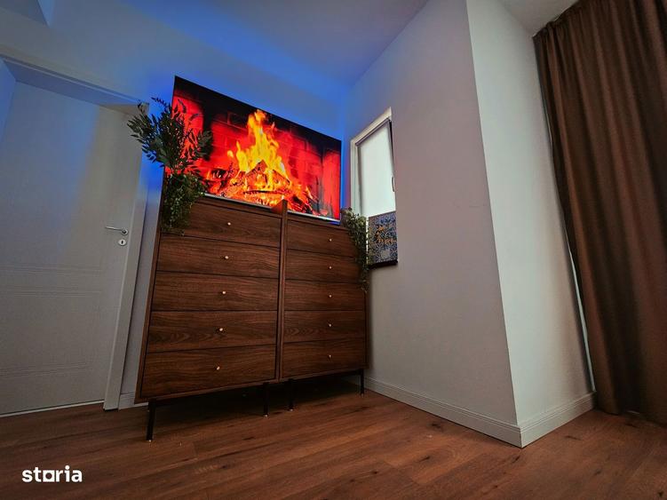 Casă cu 5 camere cu Teren 300 Mp în Corbeanca