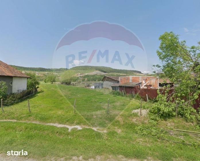 Teren de 2666 mp, în Sânpaul