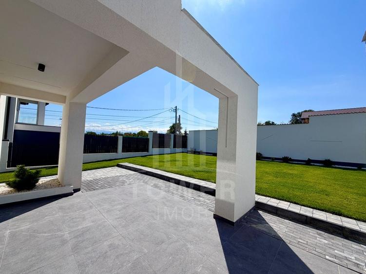 Casă individuală cu 5 camere cu Canalizare în Daia