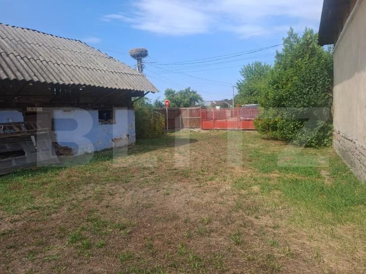 Casă individuală cu 3 camere cu Canalizare în Crângurile de Jos