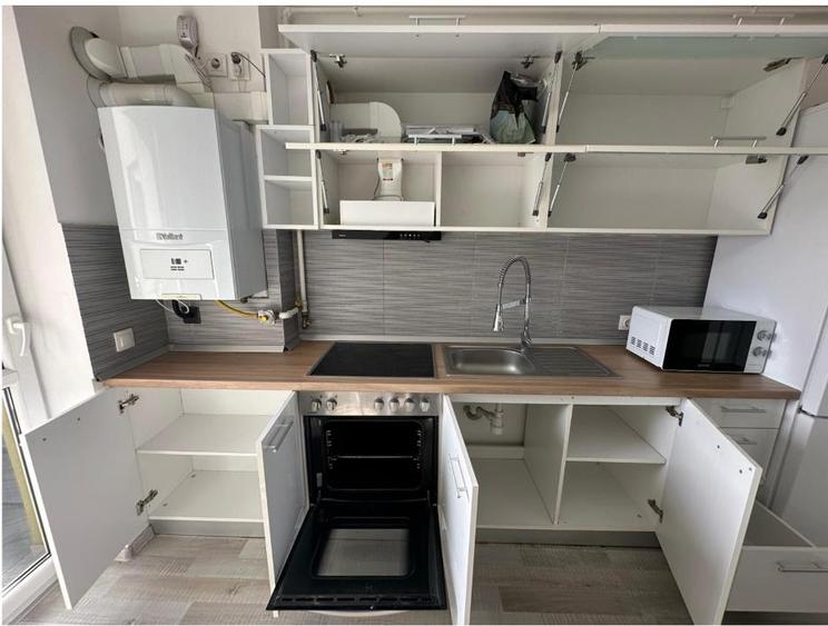 Garsonieră decomandată, mobilată în Avantgarden