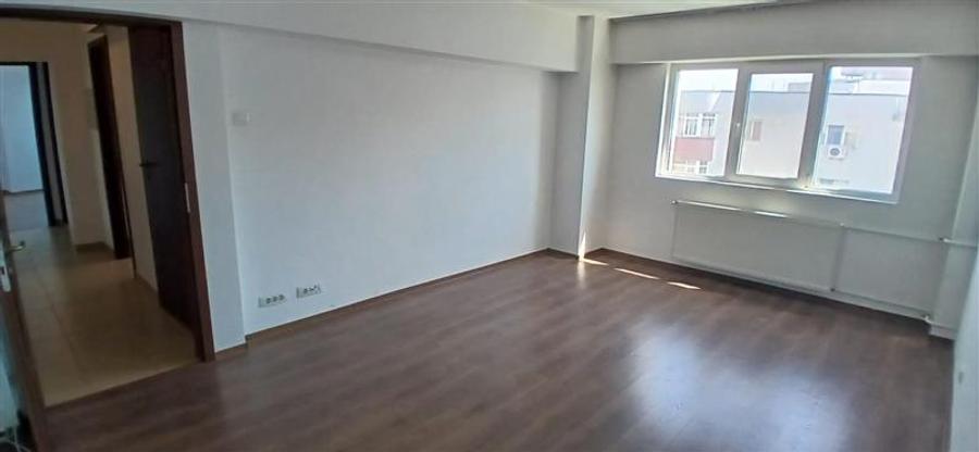 Apartament cu 2 camere decomandat în Panduri