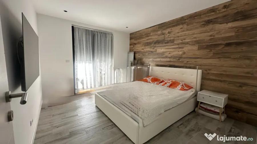 Apartament cu 3 camere decomandat în Tăuții-Măgherăuș